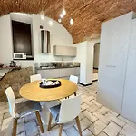 Hostdomus - Perla Nel Borgo *