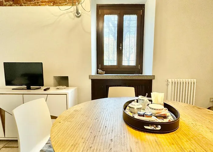 Appartement Hostdomus - Perla Nel Borgo *