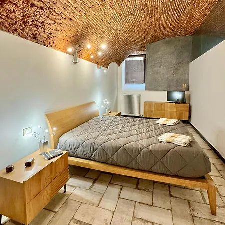 Hostdomus - Perla Nel Borgo Appartement *